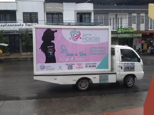 Campaña de no violencia contra las mujeres en Acacías