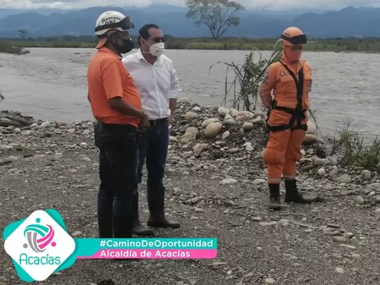 Alcaldía analiza soluciones para mitigar riesgo en el río Guayuriba